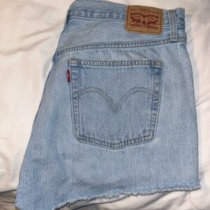 Levi shorts